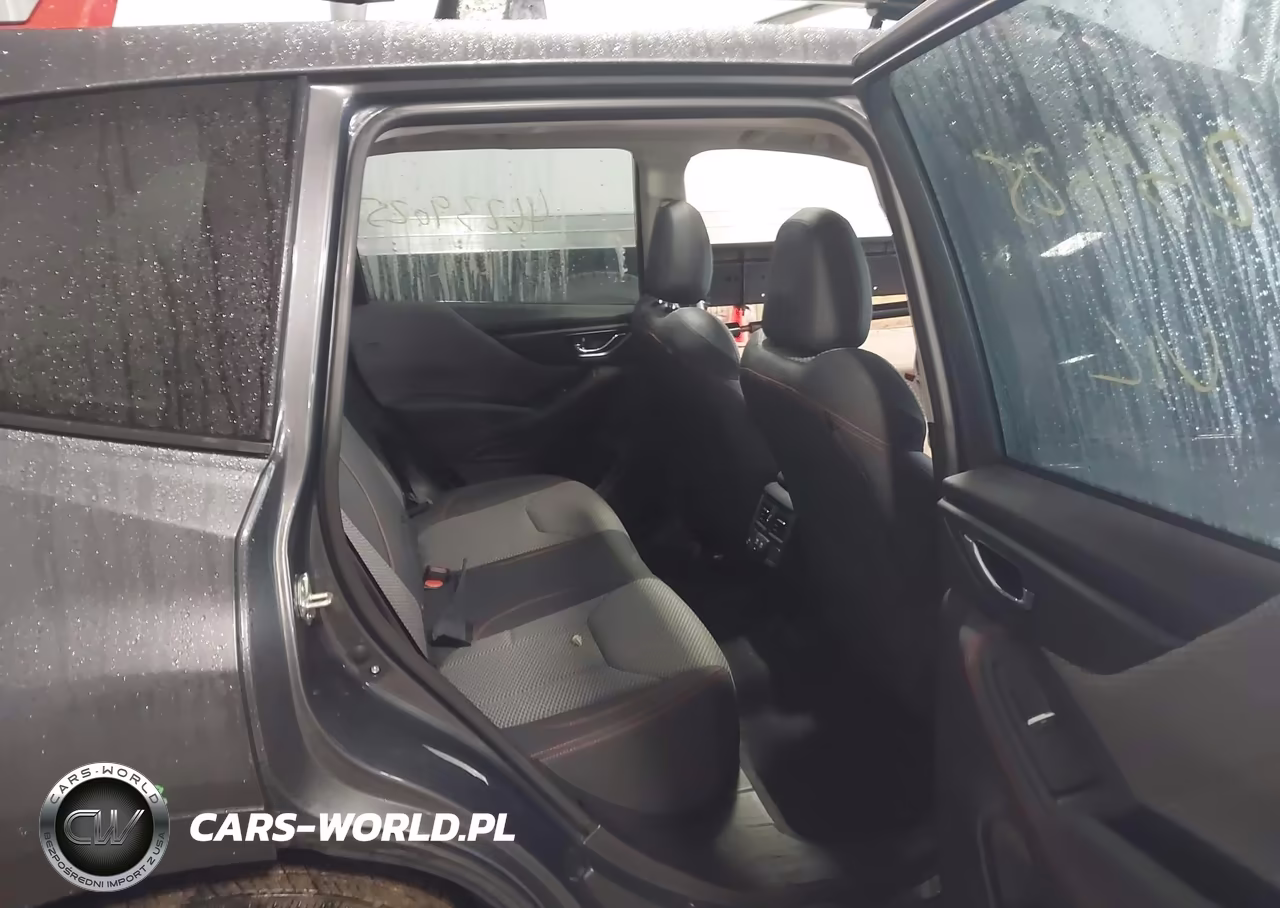 2022 Subaru Forester Sport VIN:JF2SKAJC3NH461818 - 8