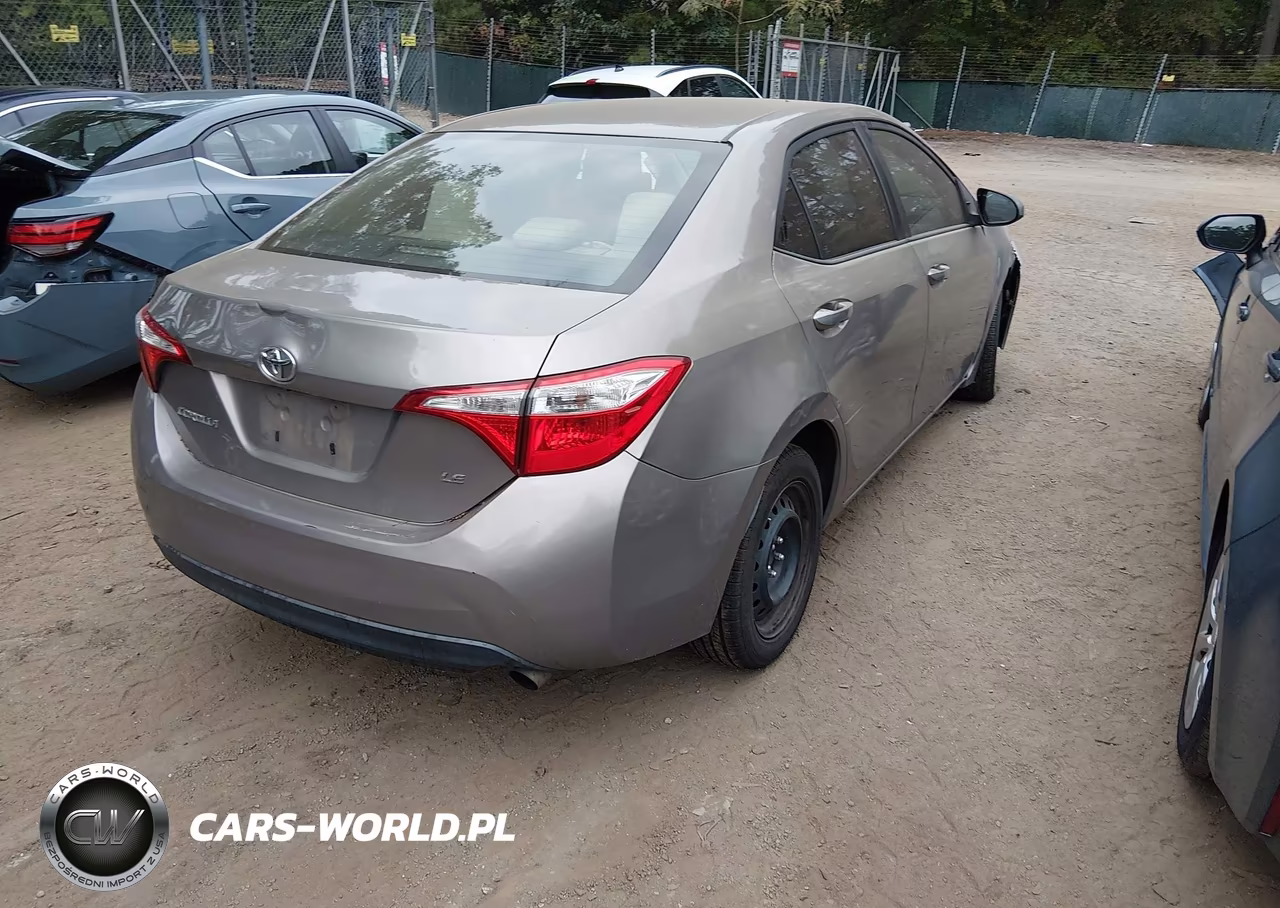 2016 Toyota Corolla Le VIN:2T1BURHE7GC665592 - 4