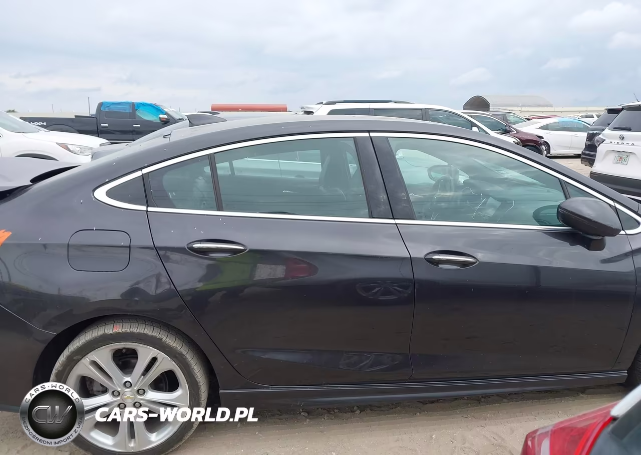 2017 Chevrolet Cruze Premier Auto VIN:1G1BF5SM8H7126221 - 14