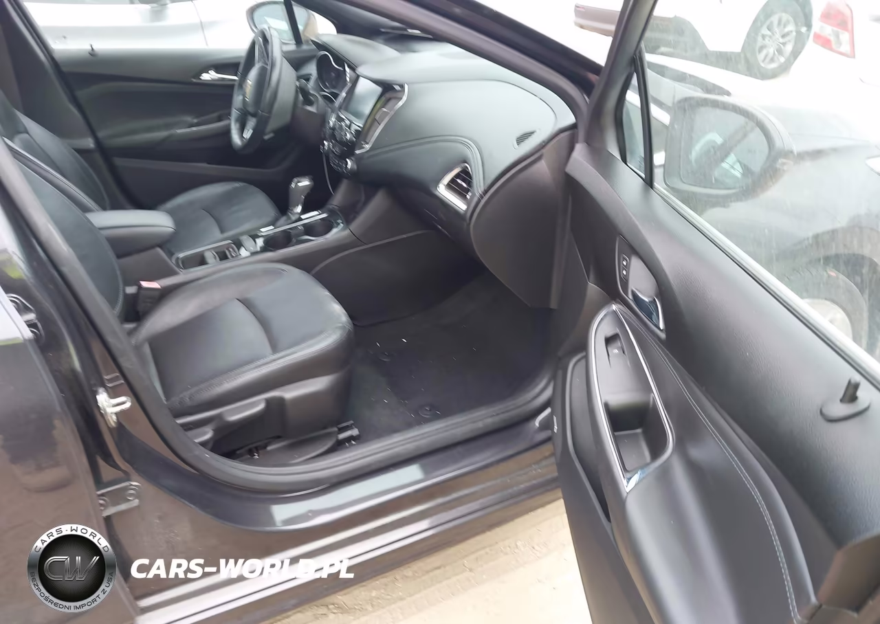2017 Chevrolet Cruze Premier Auto VIN:1G1BF5SM8H7126221 - 5