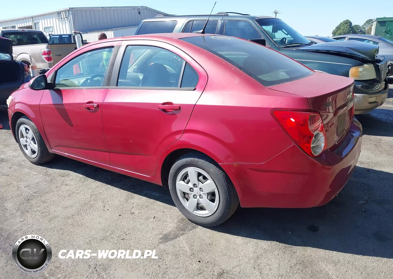 2013 Chevrolet Sonic Ls Auto VIN:1G1JA5SH1D4249366 - 3