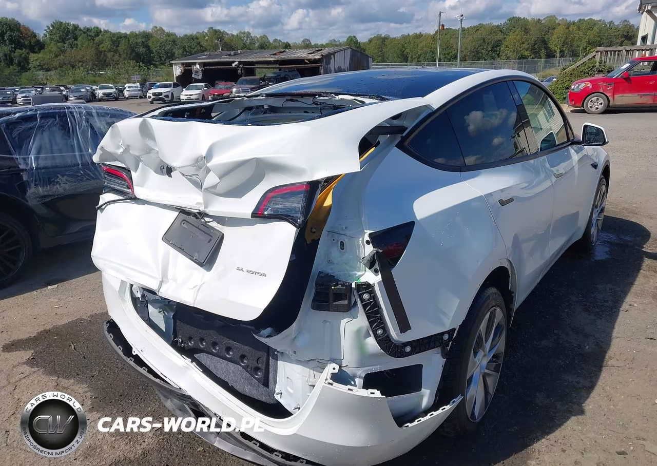 2022 Tesla Model Y Long Range Dual Motor All-Wheel Drive VIN:7SAYGDEEXNF457386 - 6