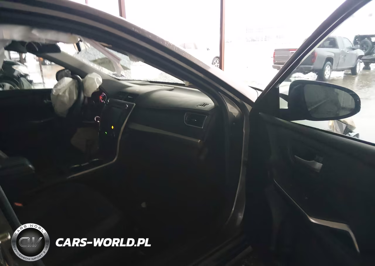 2017 Toyota Camry Se VIN:4T1BF1FK4HU662900 - 5
