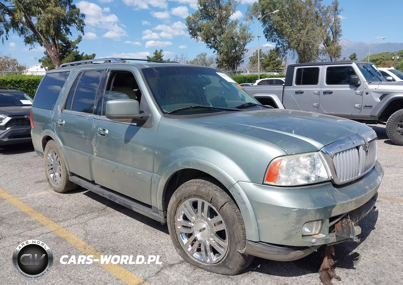 2005 Lincoln Navigator