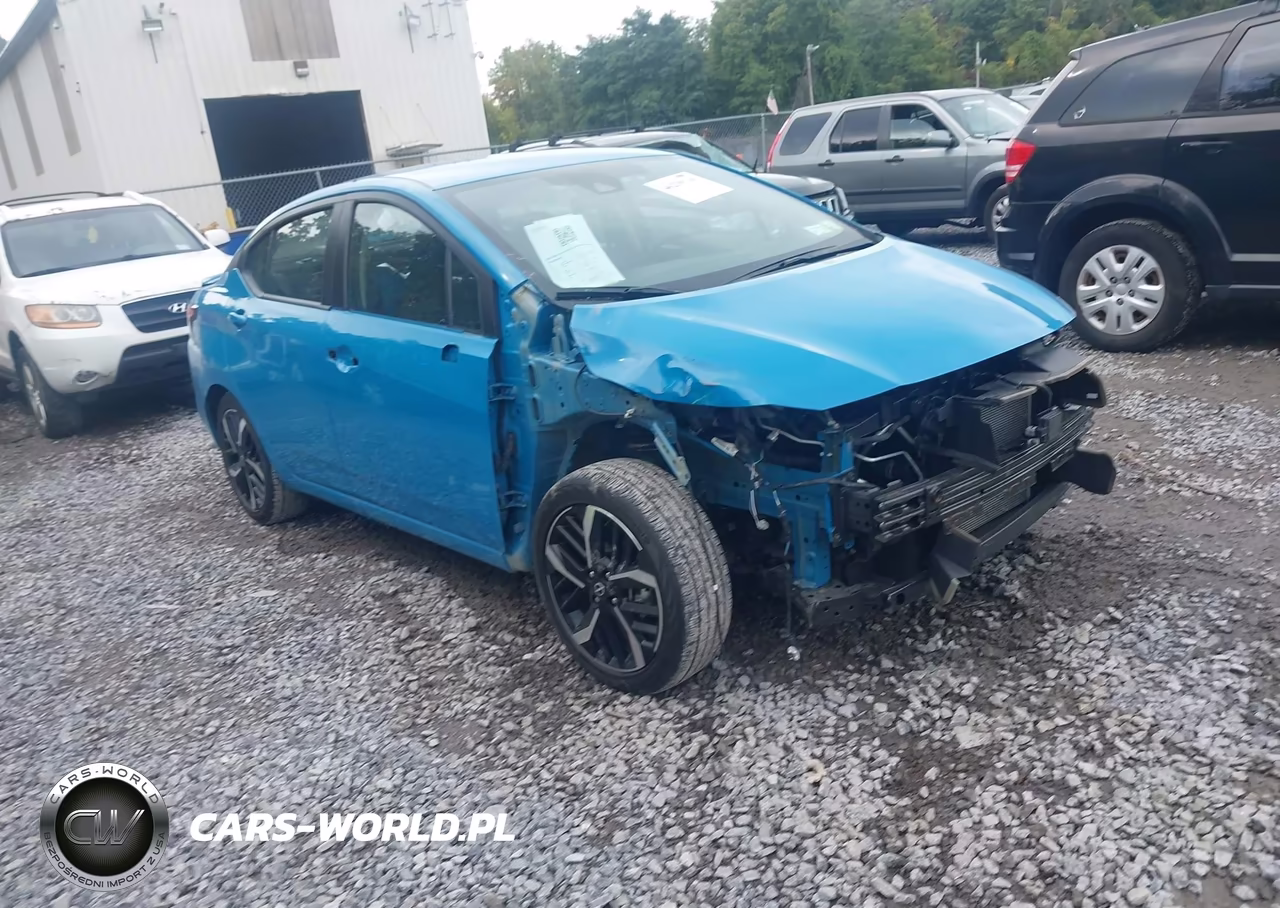 2025 Nissan Versa 1.6 Sr