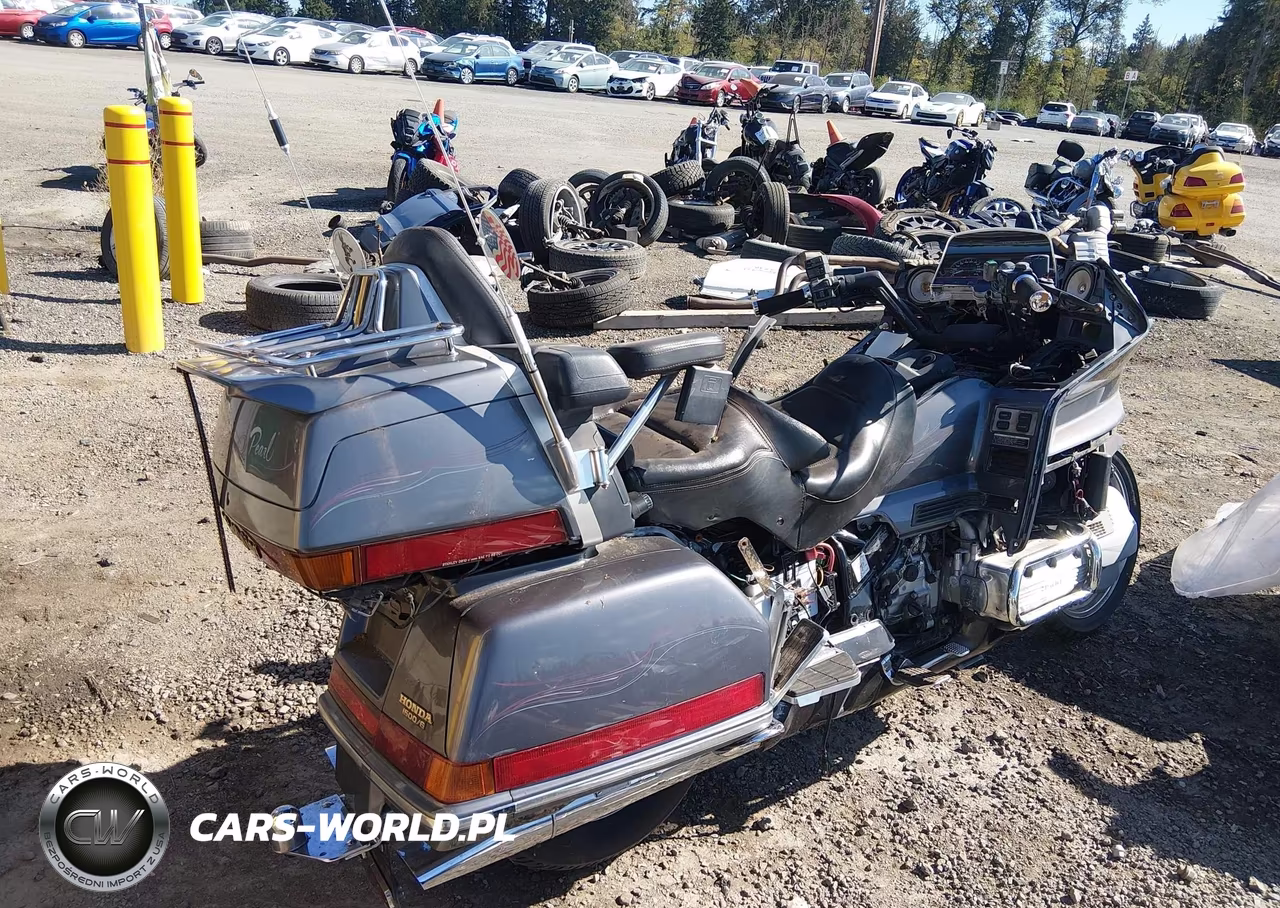 1988 Honda Gl1500 VIN:1HFSC2205JA008573 - 4