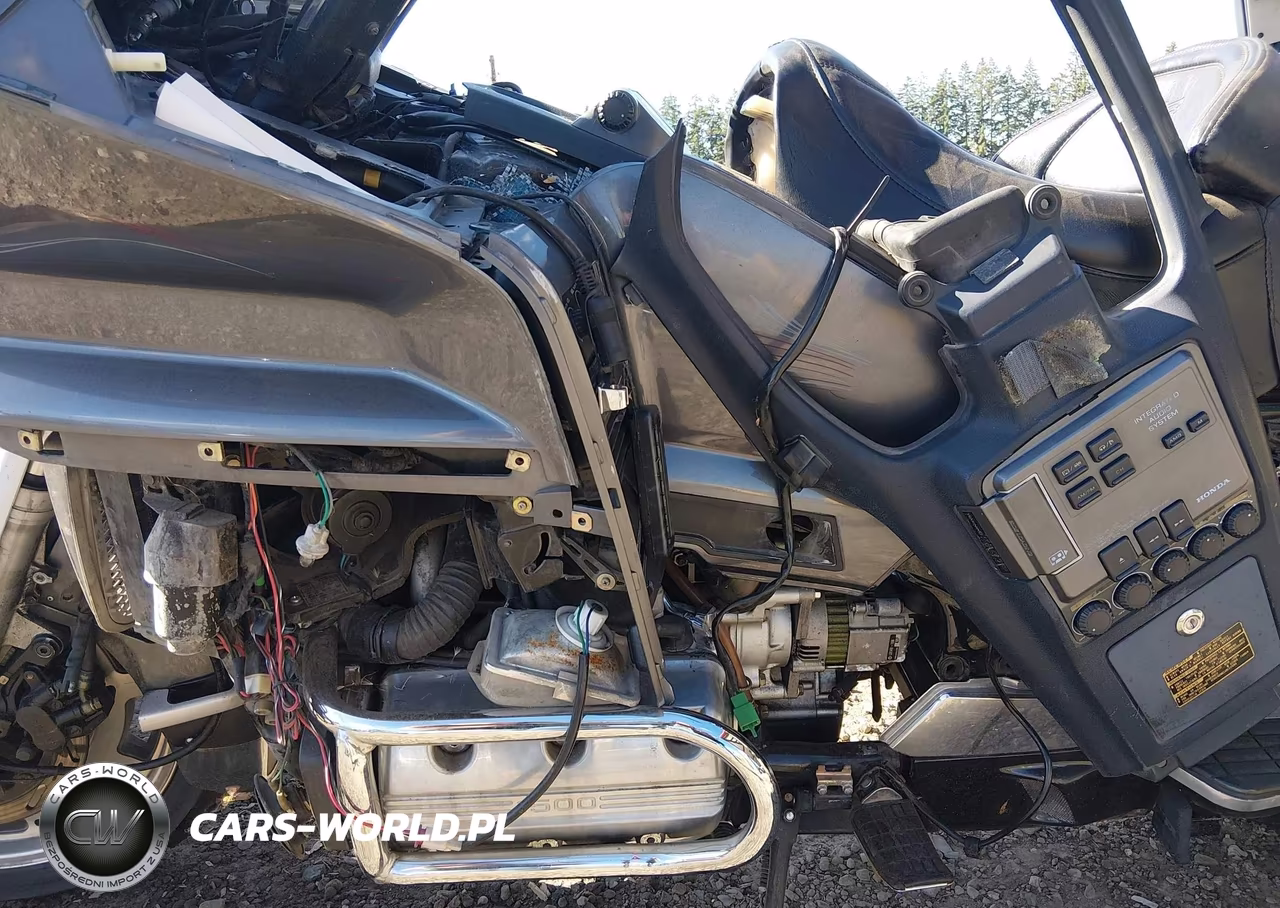 1988 Honda Gl1500 VIN:1HFSC2205JA008573 - 9