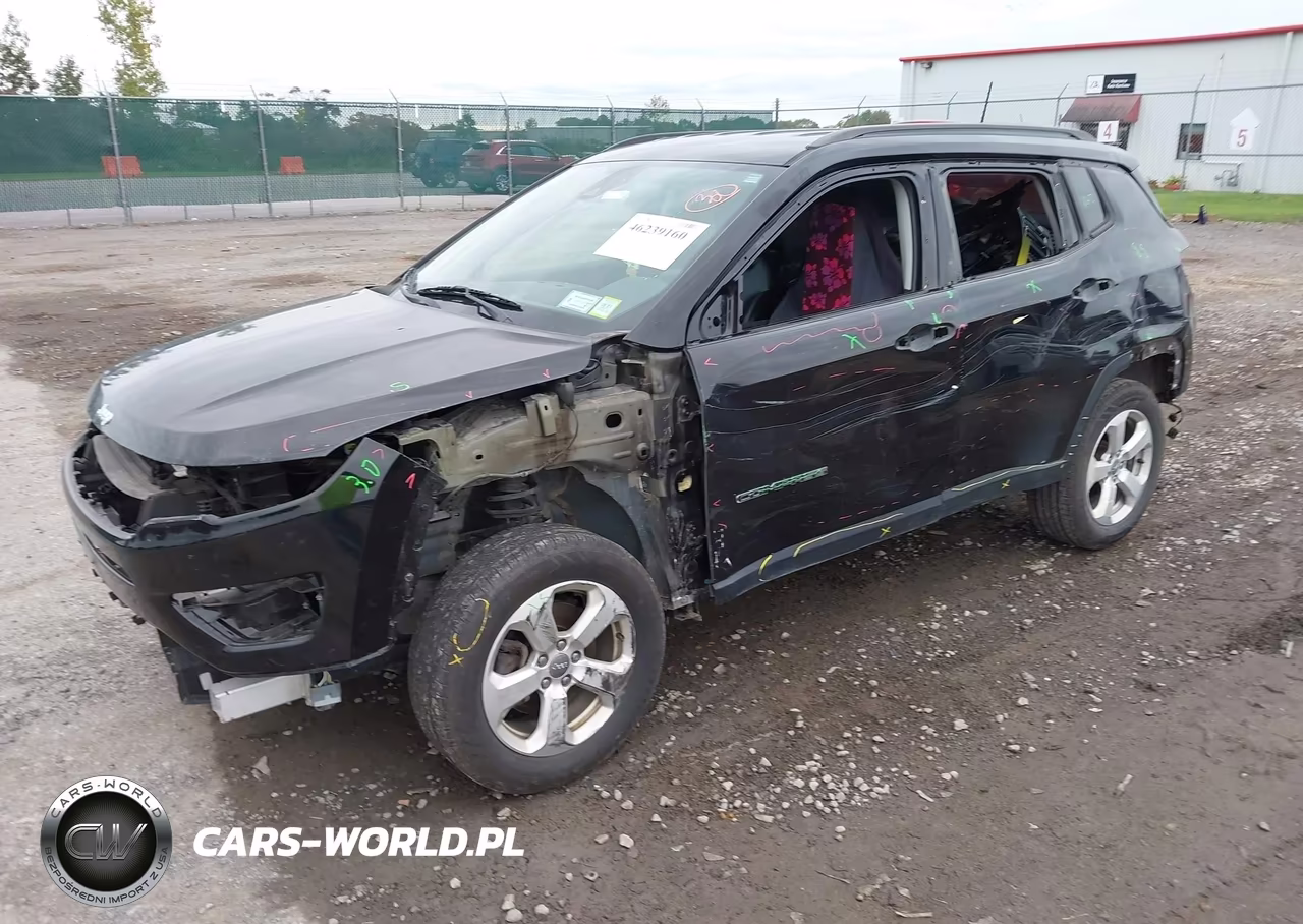 2018 Jeep Compass Latitude 4X4 VIN:3C4NJDBB0JT393768 - 2