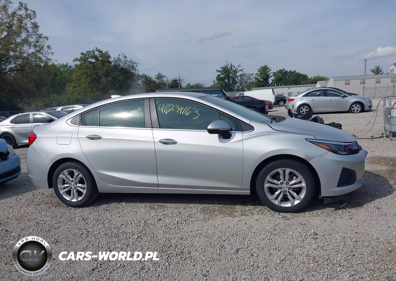 2019 Chevrolet Cruze Lt VIN:1G1BE5SM6K7118340 - 14