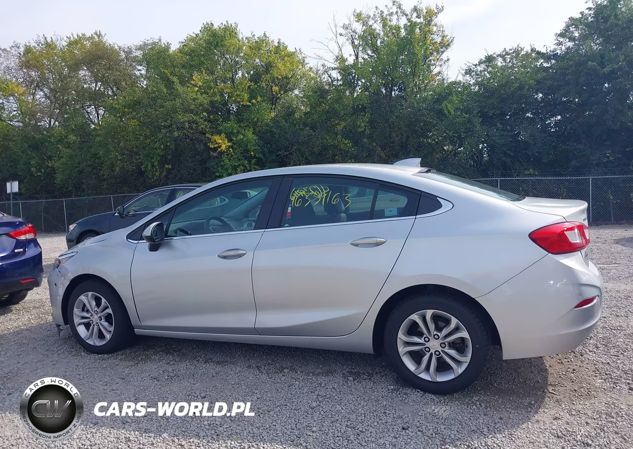 2019 Chevrolet Cruze Lt VIN:1G1BE5SM6K7118340 - 15