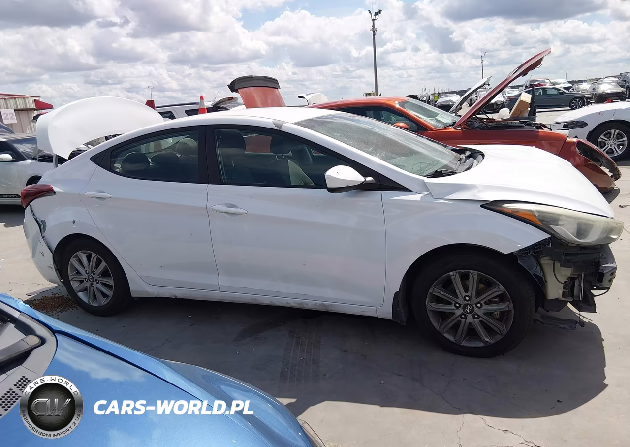 2015 Hyundai Elantra Se VIN:5NPDH4AEXFH555447 - 13