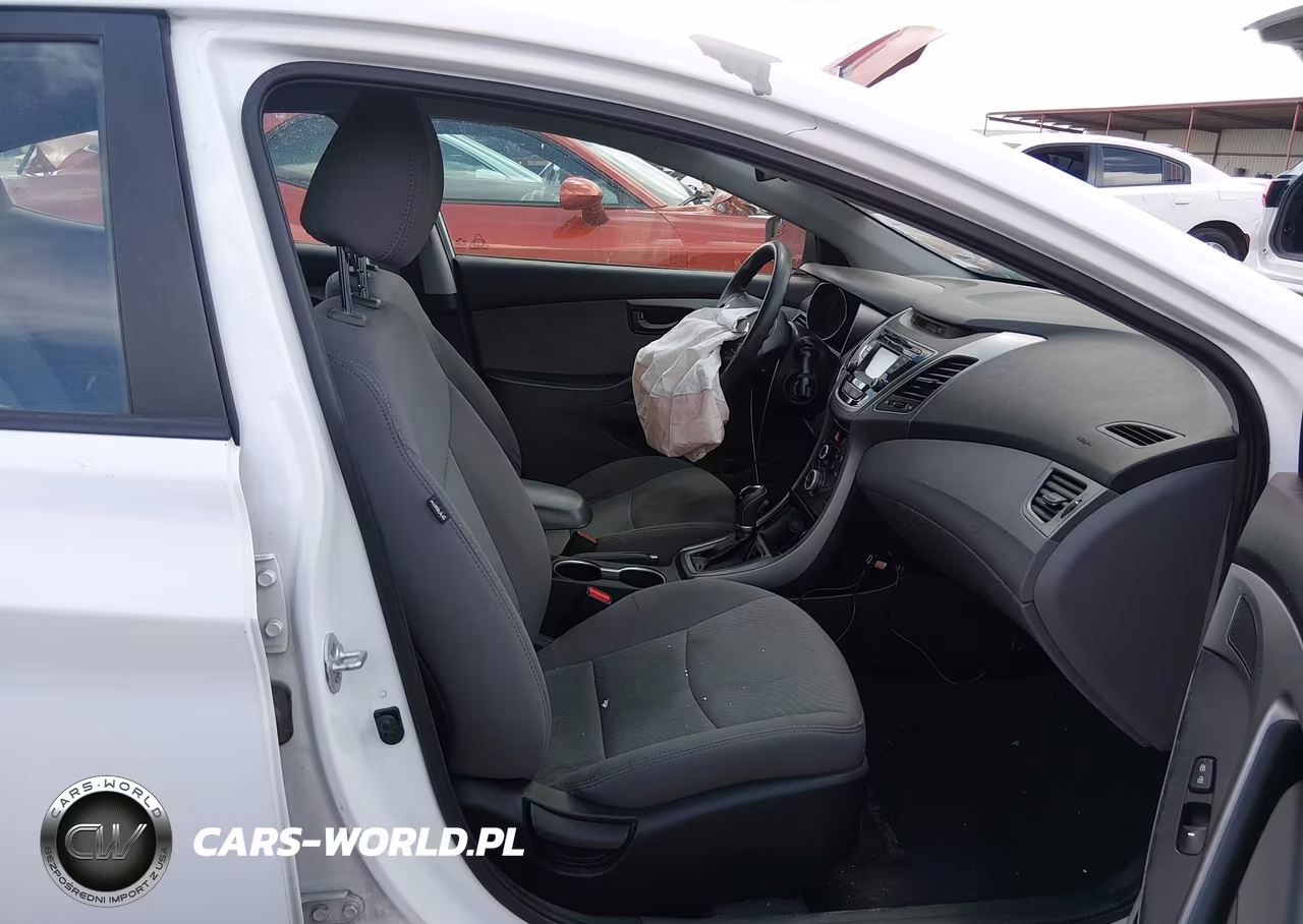 2015 Hyundai Elantra Se VIN:5NPDH4AEXFH555447 - 5