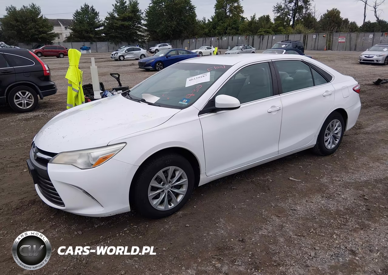 2016 Toyota Camry Le VIN:4T1BF1FK3GU176318 - 2
