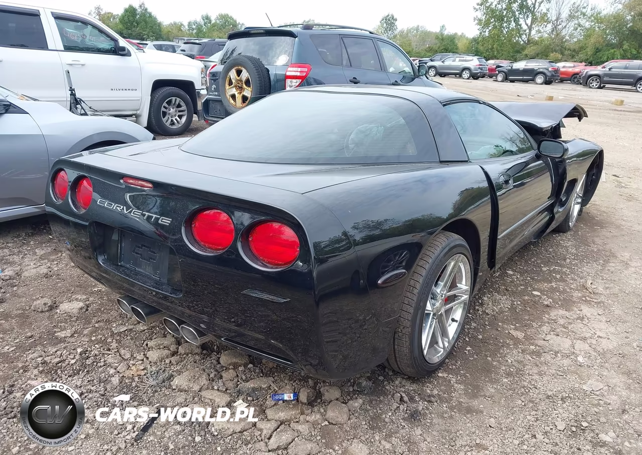 1997 Chevrolet Corvette VIN:1G1YY22G3V5106852 - 4