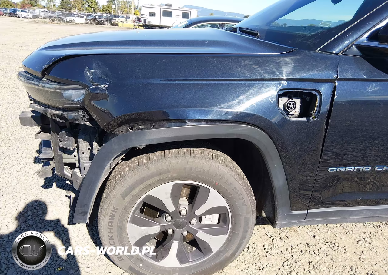 2024 Jeep Grand Cherokee 4Xe VIN:1C4RJYB66RC171349 - 18