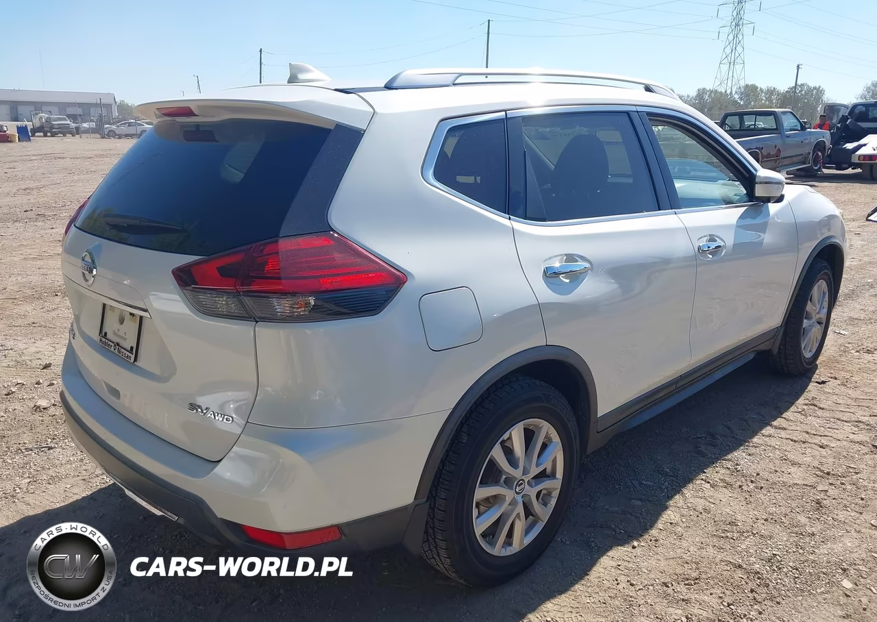 2017 Nissan Rogue Sv VIN:KNMAT2MVXHP605871 - 4