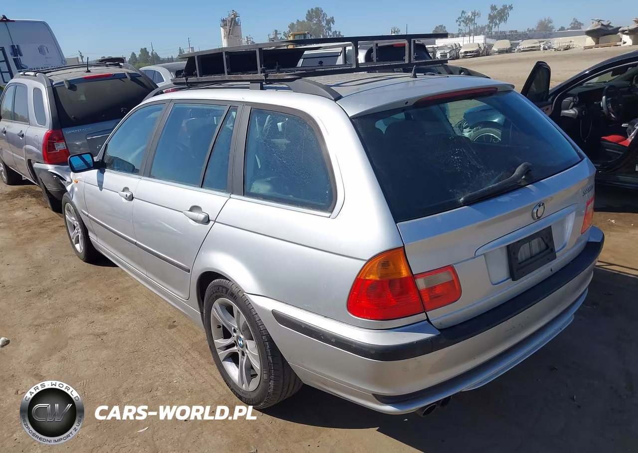 2004 BMW 325Xit VIN:WBAEP33404PF04174 - 3