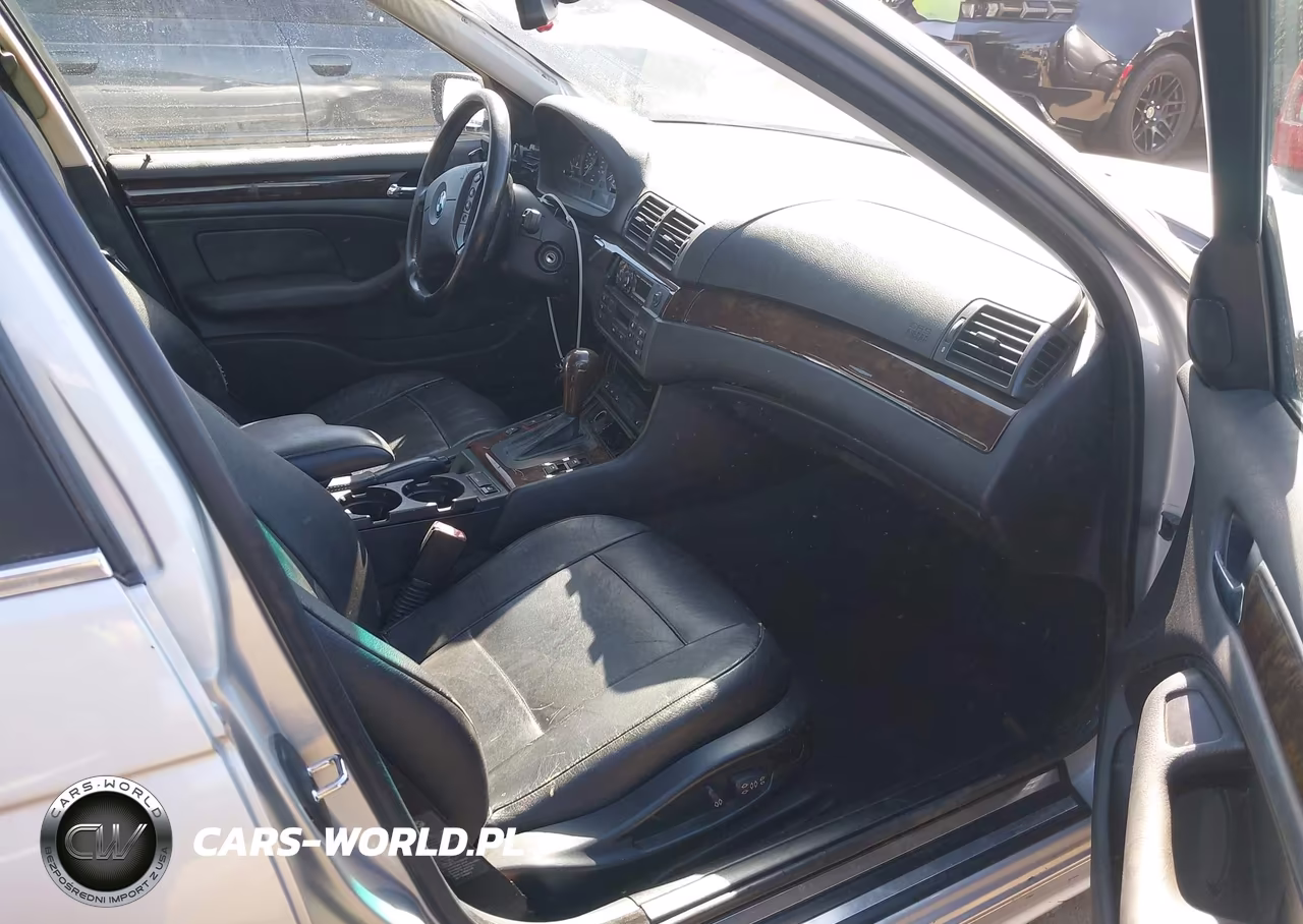 2004 BMW 325Xit VIN:WBAEP33404PF04174 - 5