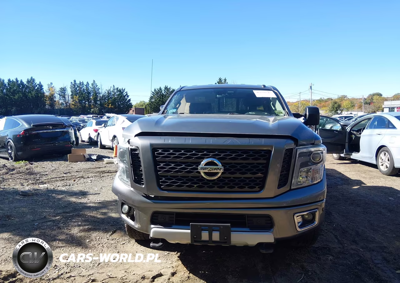 2016 Nissan Titan Xd Pro-4X Diesel VIN:1N6BA1F46GN502351 - 12