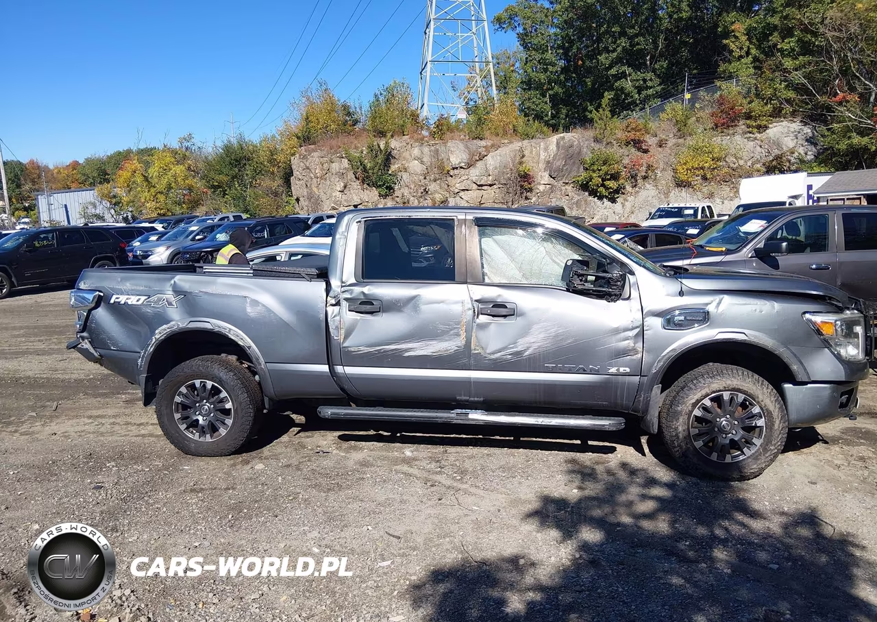 2016 Nissan Titan Xd Pro-4X Diesel VIN:1N6BA1F46GN502351 - 13