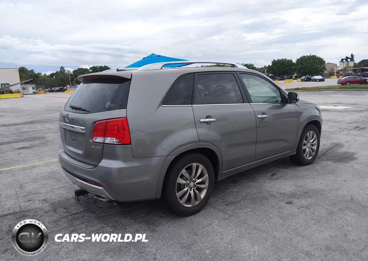 2013 Kia Sorento Sx VIN:5XYKW4A24DG380894 - 4