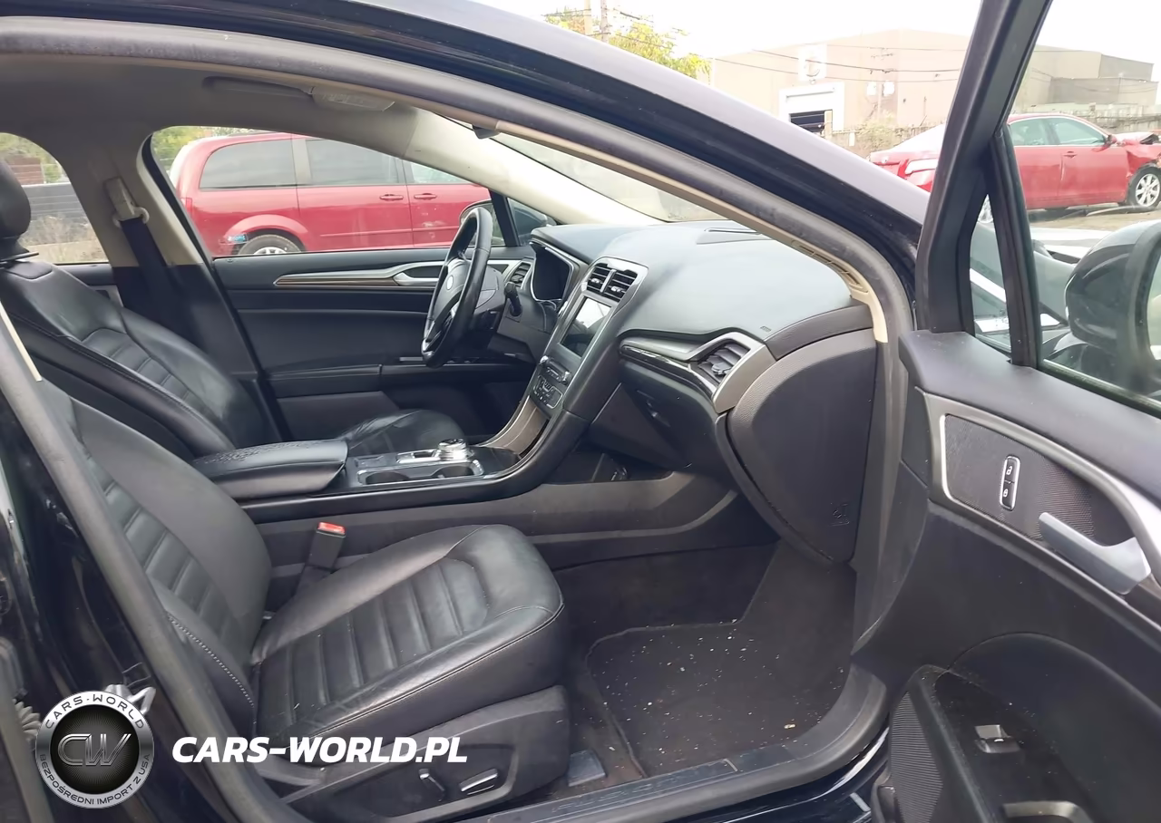 2018 Ford Fusion Se VIN:3FA6P0HD9JR202372 - 5