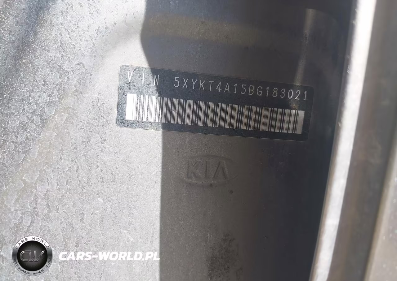 2011 Kia Sorento Lx VIN:5XYKT4A15BG183021 - 9