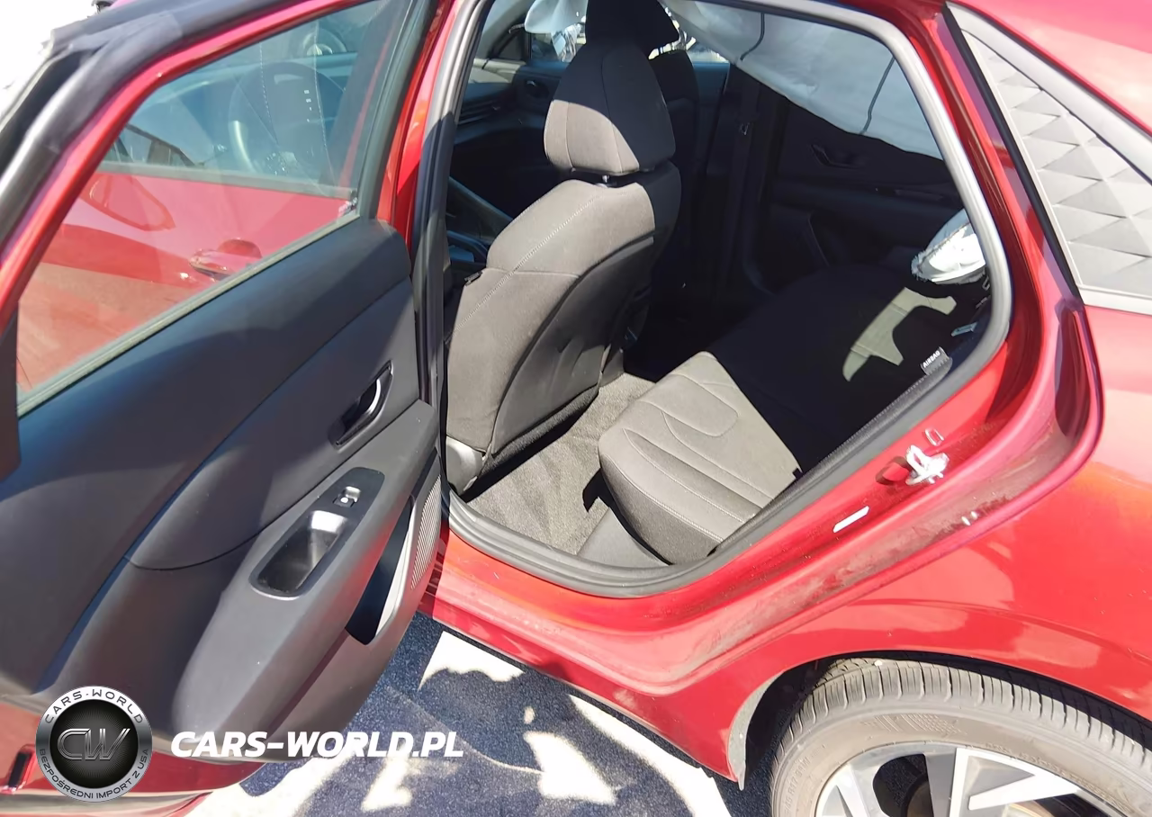 2025 Hyundai Elantra Sel Sport VIN:KMHLM4DG2SU875782 - 8