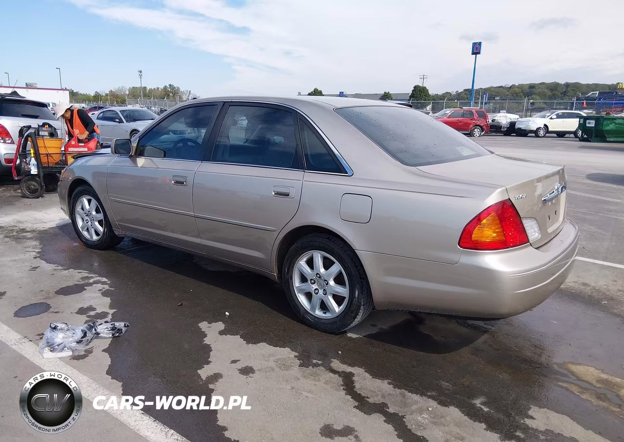 2000 Toyota Avalon Xls VIN:4T1BF28B0YU004218 - 3