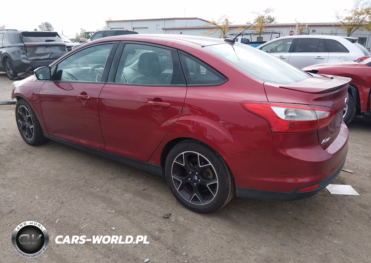 2013 Ford Focus Se VIN:1FADP3F27DL350503 - 3