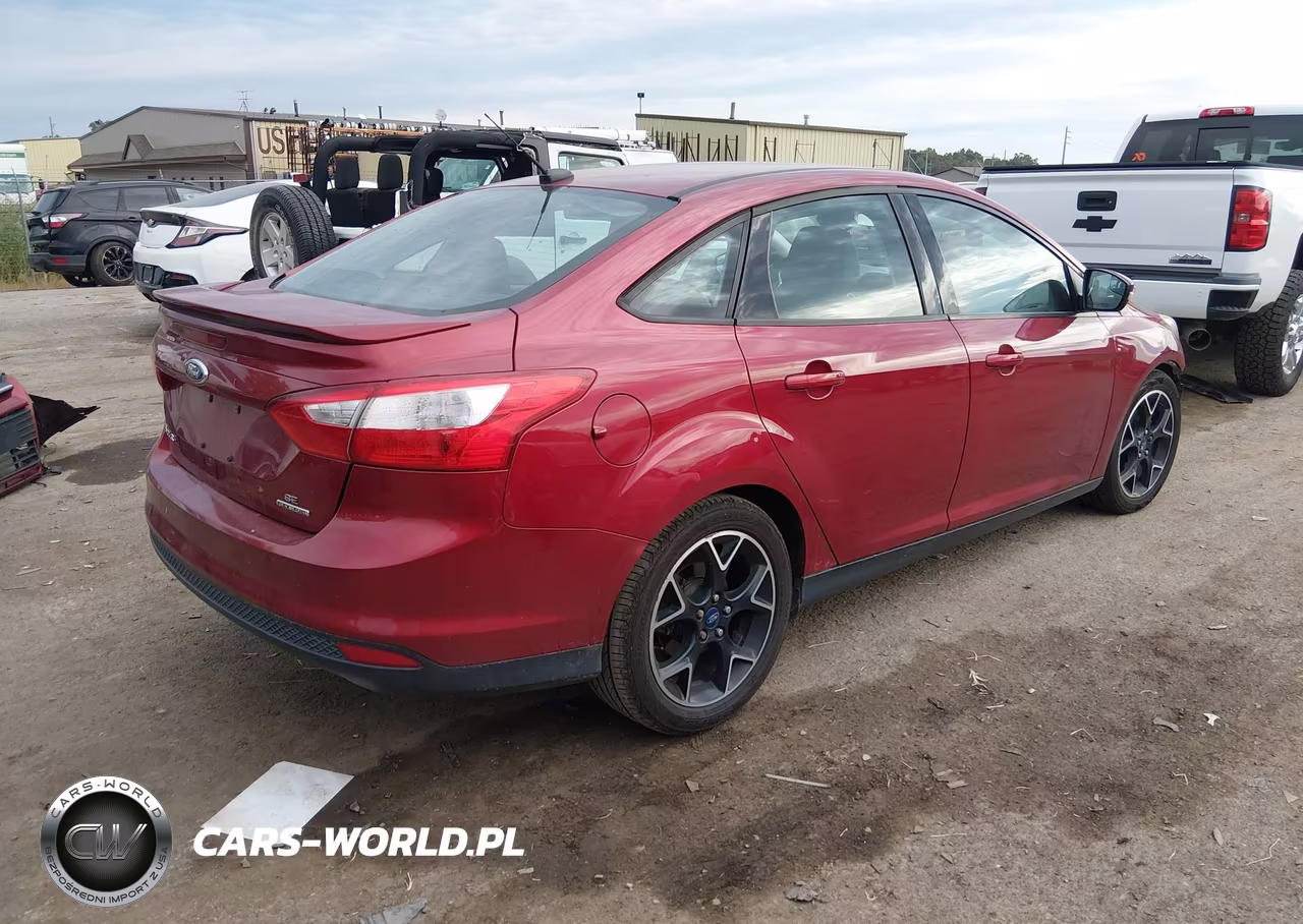 2013 Ford Focus Se VIN:1FADP3F27DL350503 - 4
