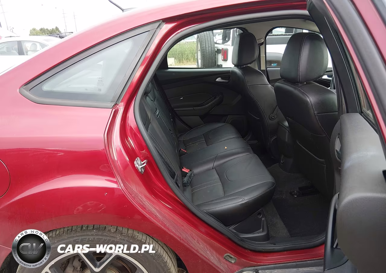 2013 Ford Focus Se VIN:1FADP3F27DL350503 - 8