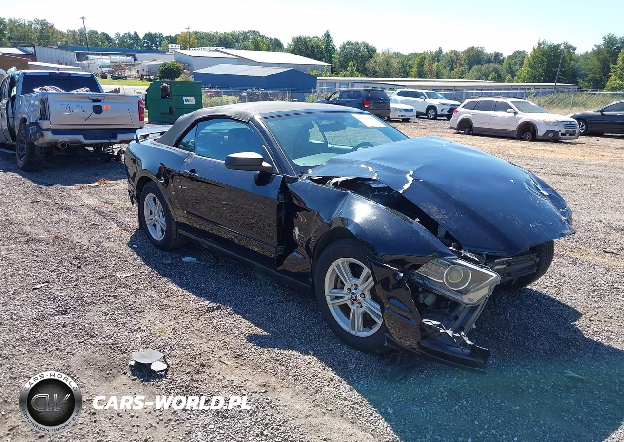 2013 Ford Mustang V6