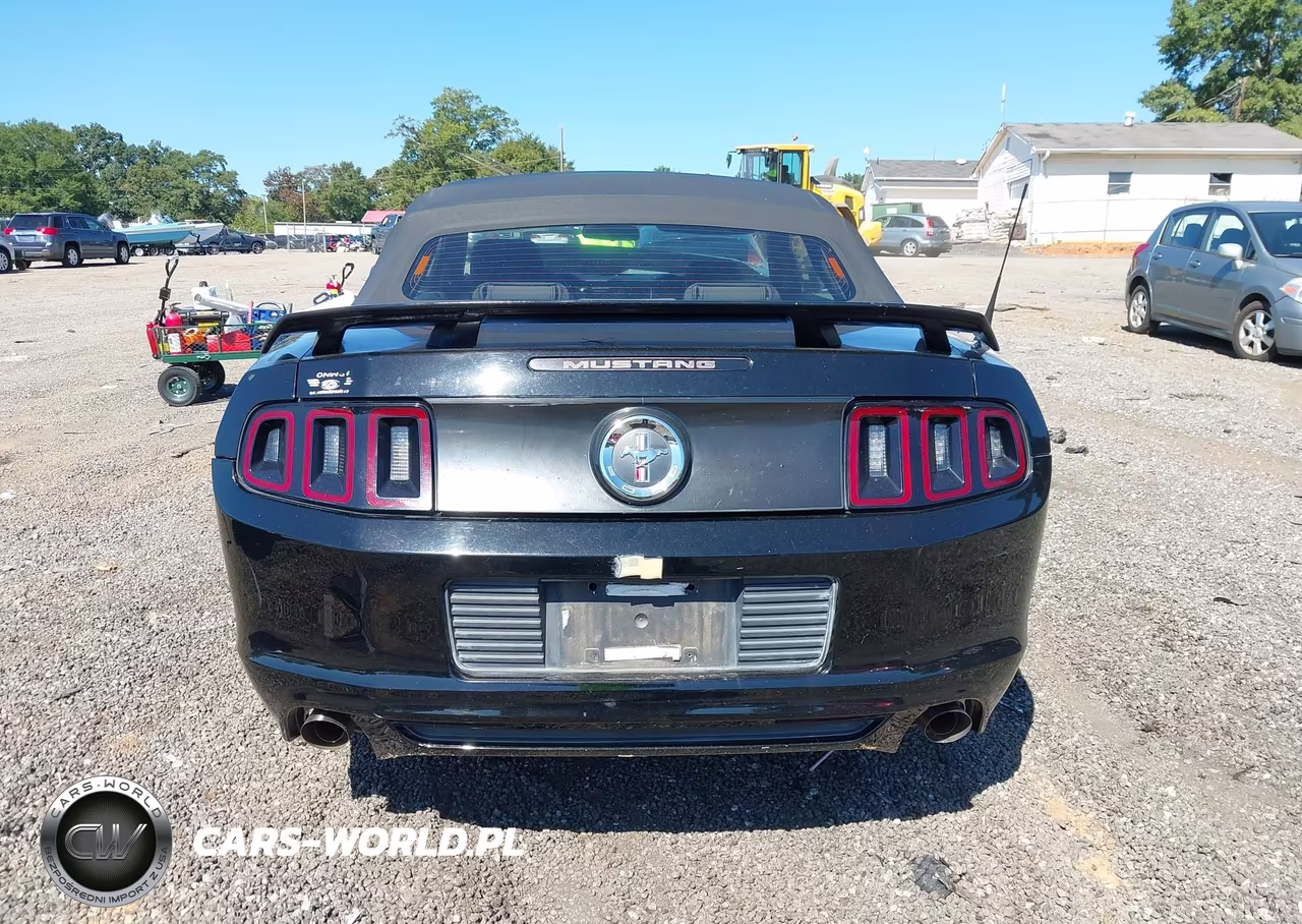 2013 Ford Mustang V6 VIN:1ZVBP8EM4D5211173 - 16