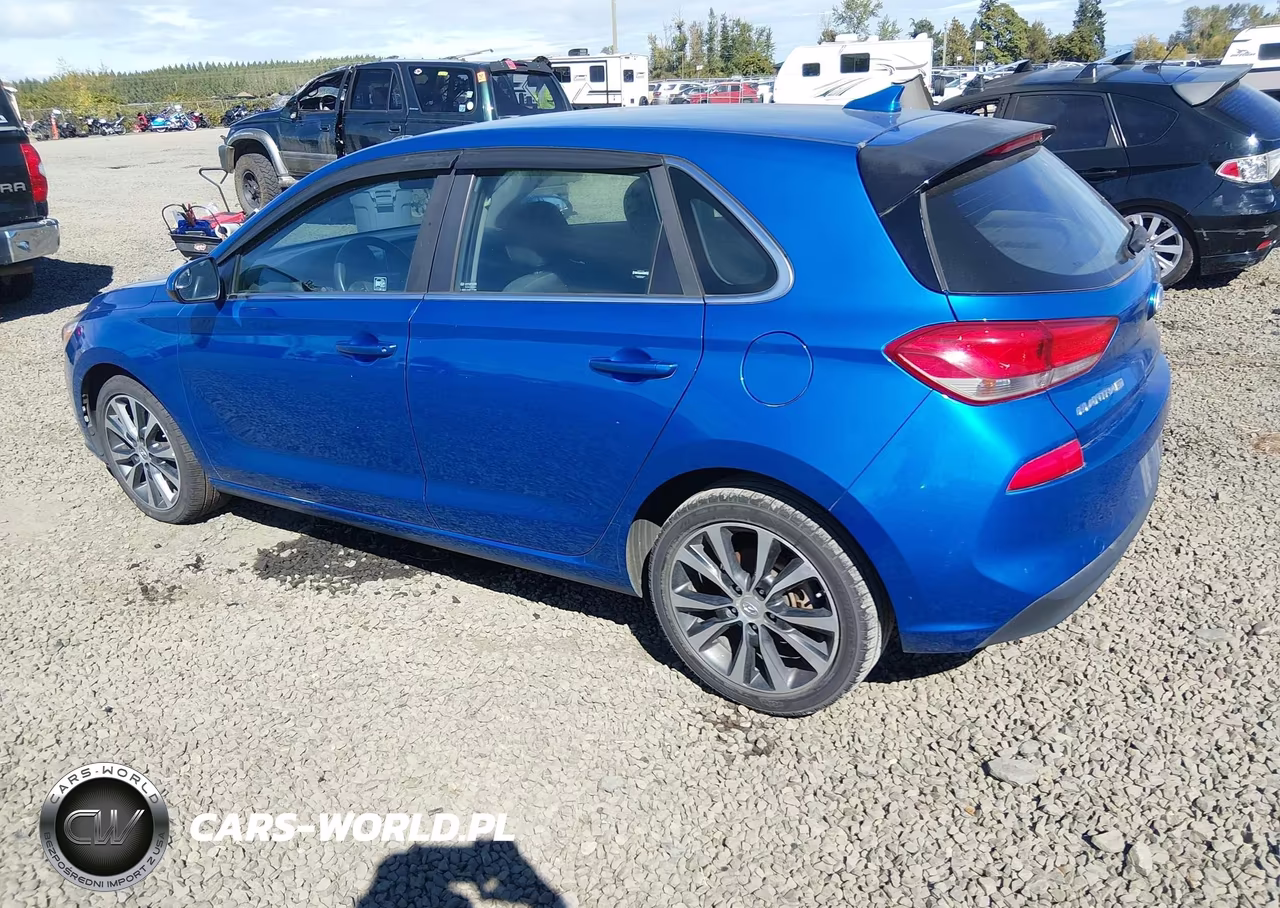 2018 Hyundai Elantra Gt VIN:KMHH35LE5JU028753 - 3