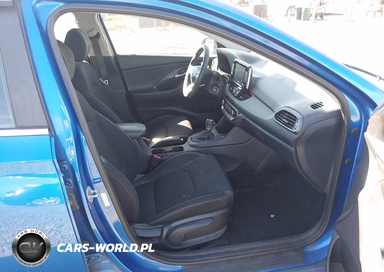 2018 Hyundai Elantra Gt VIN:KMHH35LE5JU028753 - 5