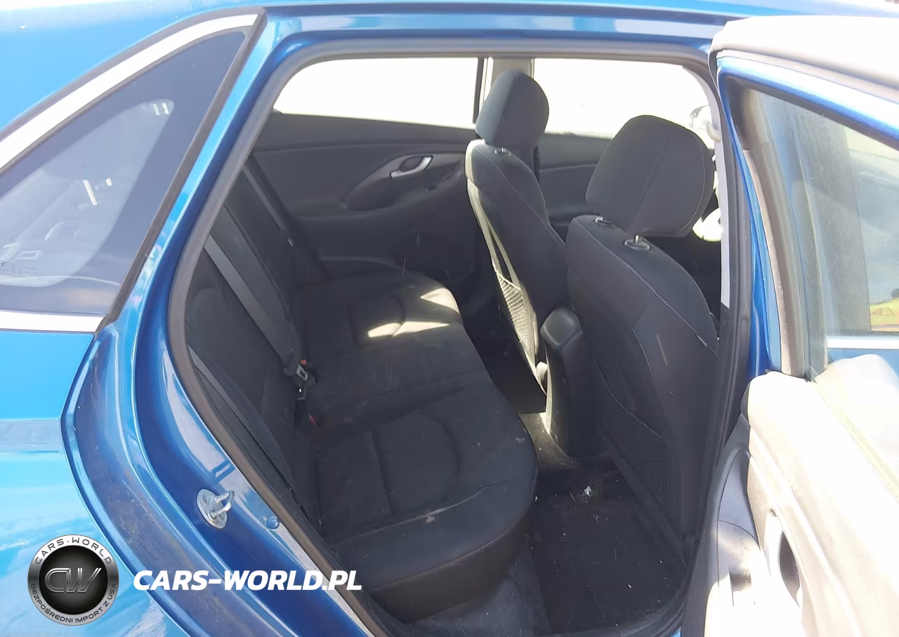 2018 Hyundai Elantra Gt VIN:KMHH35LE5JU028753 - 8