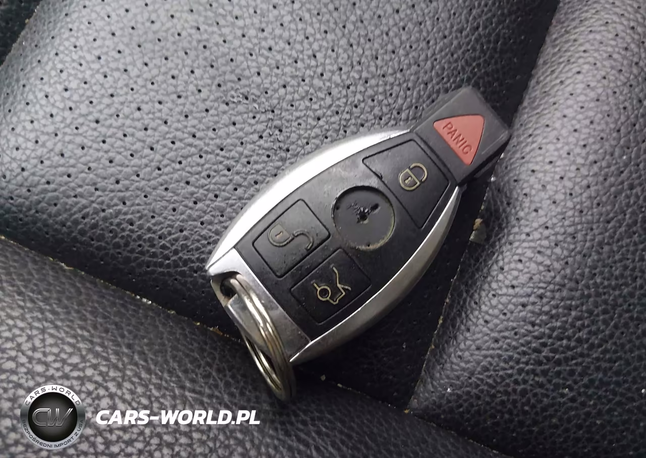 2013 Mercedes-Benz C 300 Sport 4Matic VIN:WDDGF8AB2DR271533 - 11