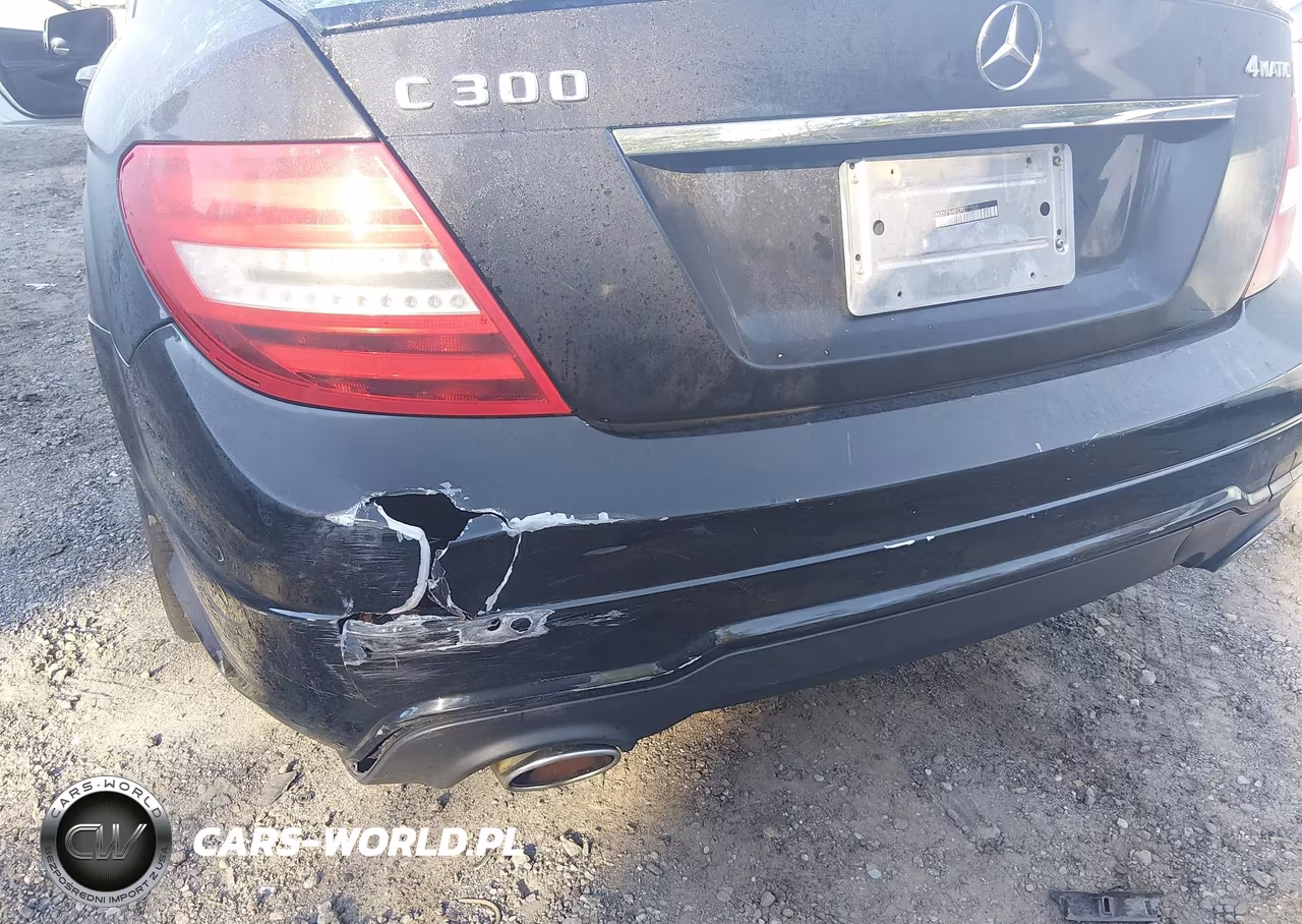 2013 Mercedes-Benz C 300 Sport 4Matic VIN:WDDGF8AB2DR271533 - 6