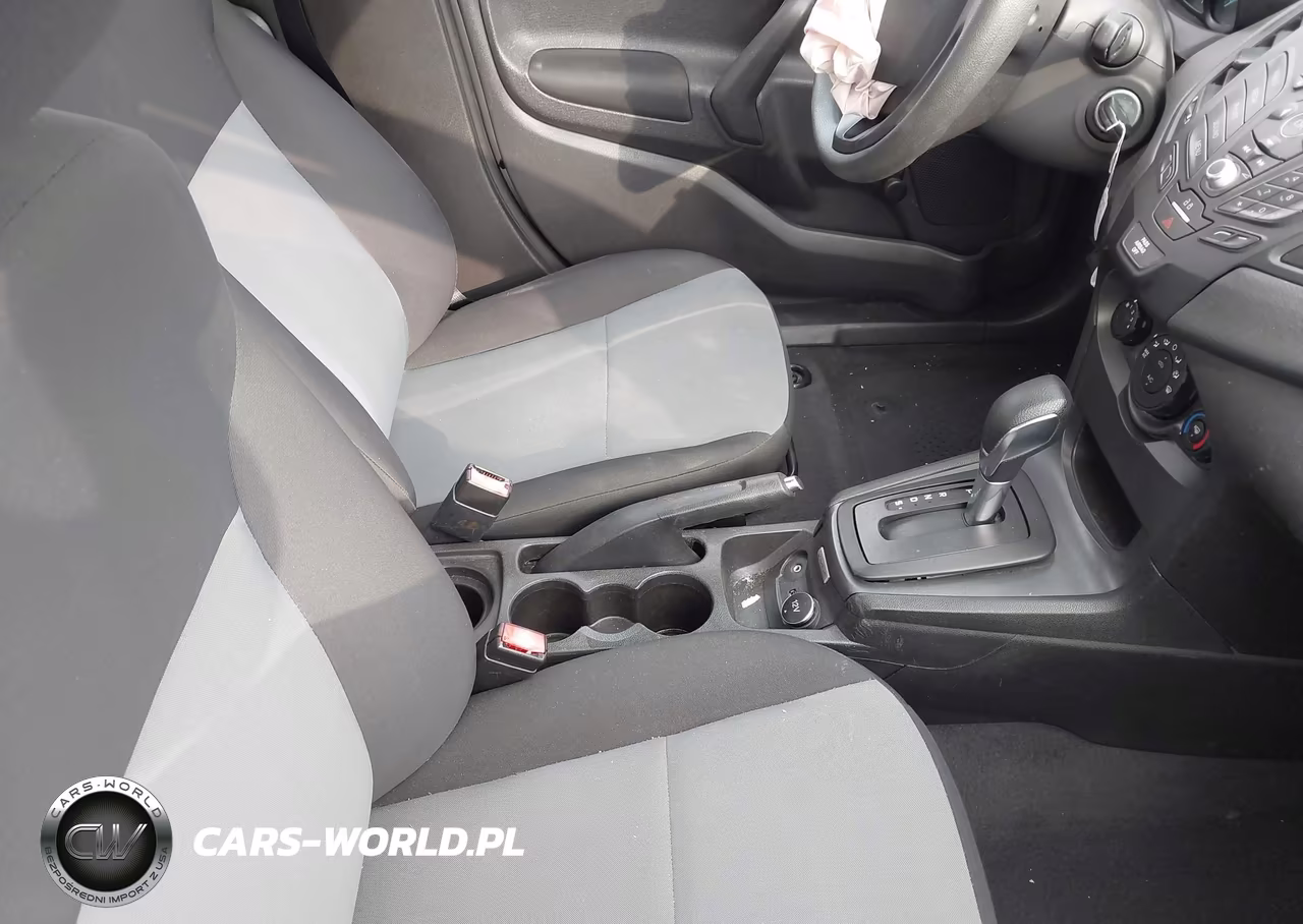2019 Ford Fiesta S VIN:3FADP4AJ6KM163284 - 5
