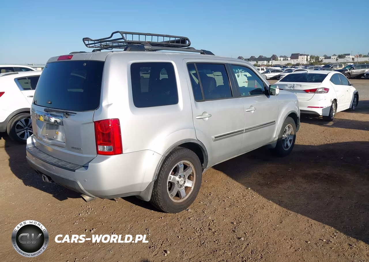 2009 Honda Pilot Touring VIN:5FNYF489X9B005006 - 4