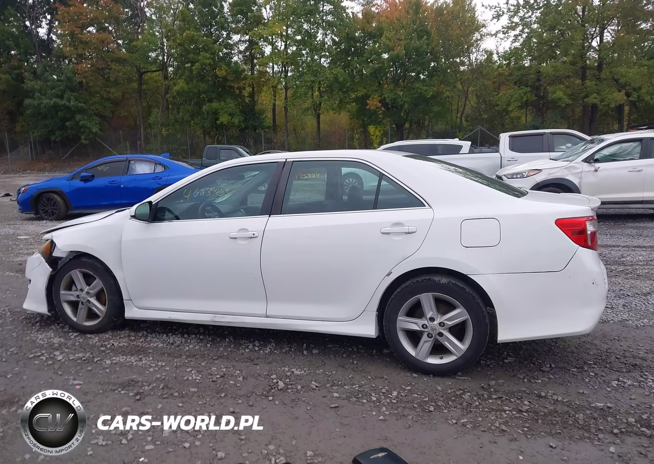2012 Toyota Camry Se VIN:4T1BF1FK8CU103875 - 14