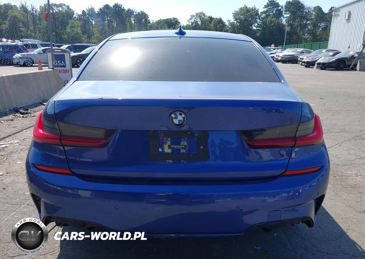 2019 BMW 330I xDrive VIN:WBA5R7C58KAE82869 - 17