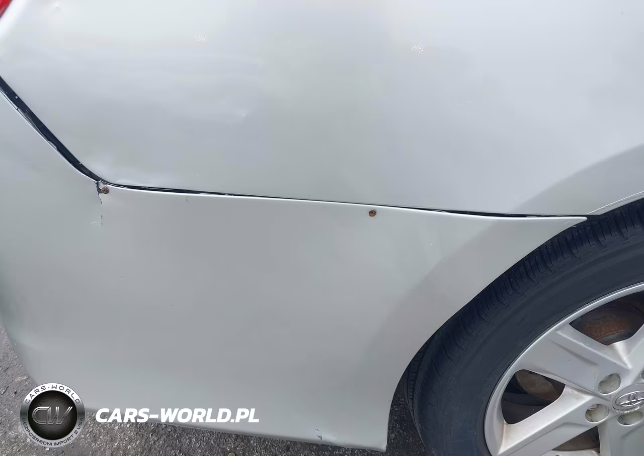 2014 Toyota Camry Se VIN:4T1BF1FK2EU415015 - 17