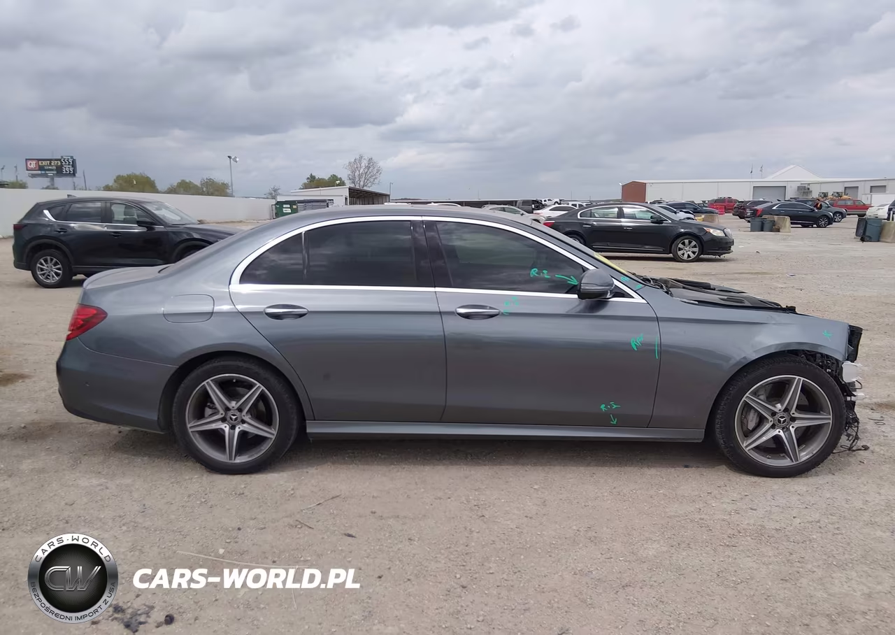 2018 Mercedes-Benz E 300 VIN:WDDZF4JB1JA310107 - 14
