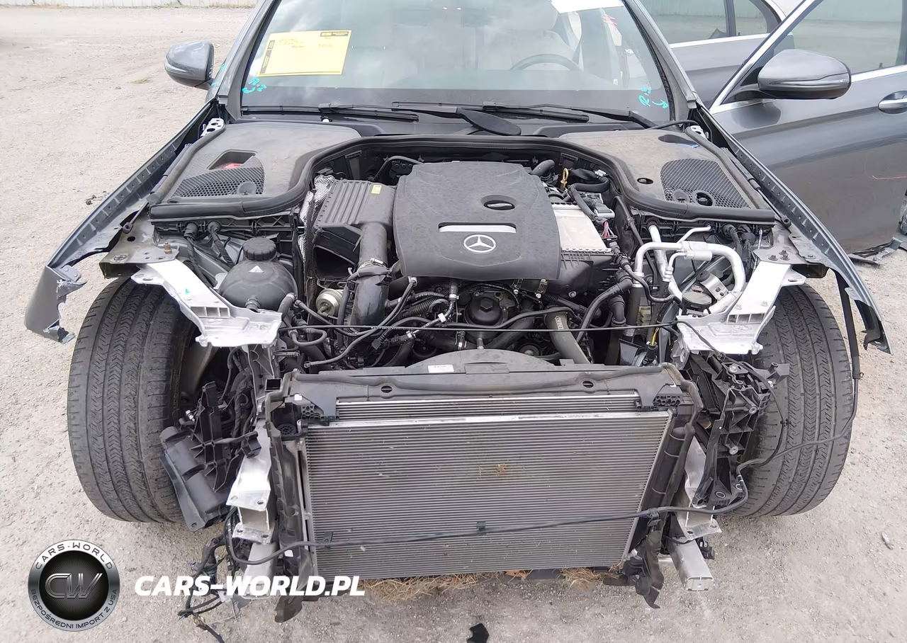 2018 Mercedes-Benz E 300 VIN:WDDZF4JB1JA310107 - 6