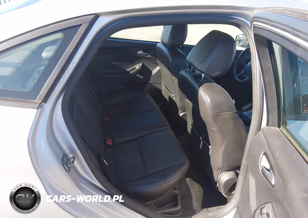 2014 Ford Focus Se VIN:1FADP3F26EL337209 - 8