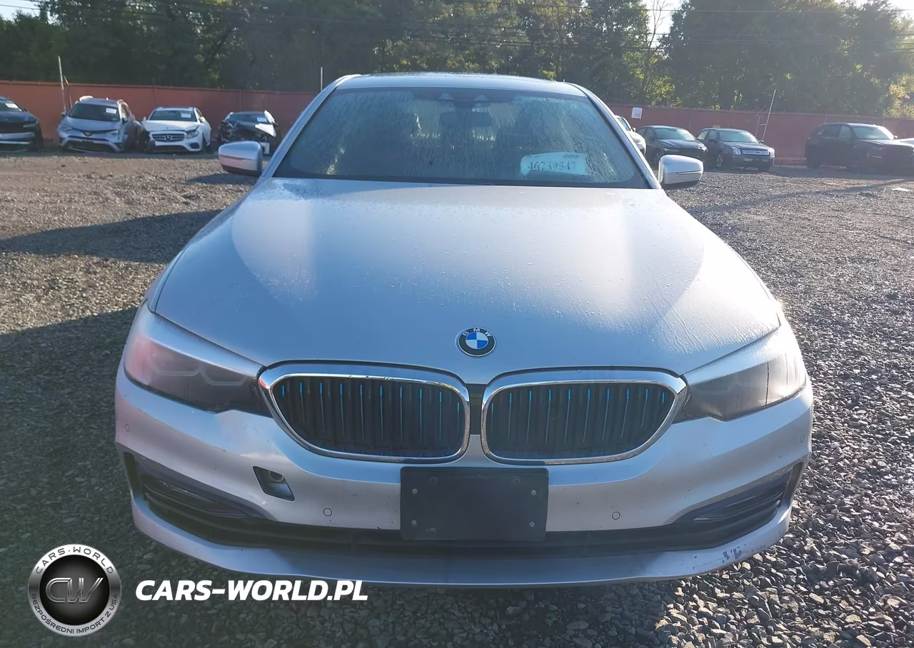 2018 BMW 530E xDrive Iperformance VIN:WBAJB1C5XJB085086 - 12