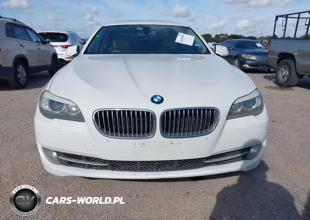 2012 BMW 528I VIN:WBAXG5C5XCDX04022 - 6
