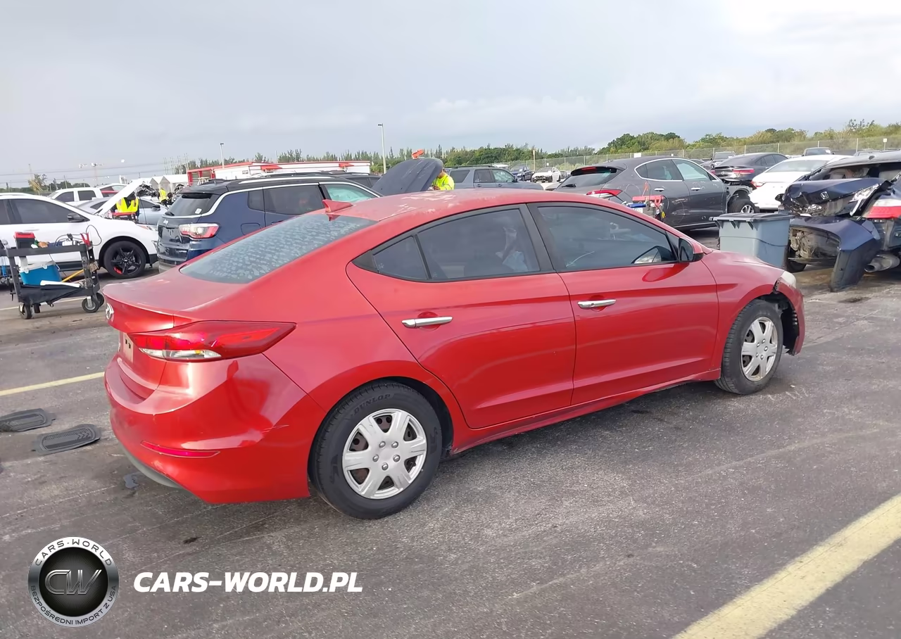 2017 Hyundai Elantra Se VIN:5NPD74LF2HH071686 - 4